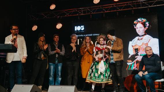 Projekt Tradice v obrazech oživuje český folklor skrze umělecké fotografie